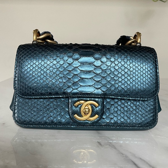 SOLD - CHANEL Python Straight-Lined Flap Bag - Picture 2 of 16